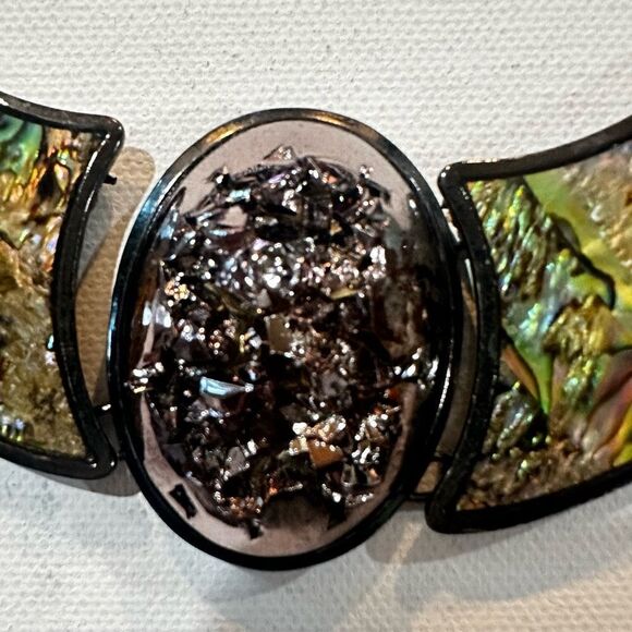 Avante Guard Metalllic Adjustable Choker Bundle w/3 Bangle Bracelets & Earrings - Picture 4 of 13